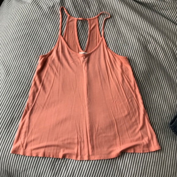 Old Navy racer back tank with cut out - S - Picture 1 of 3